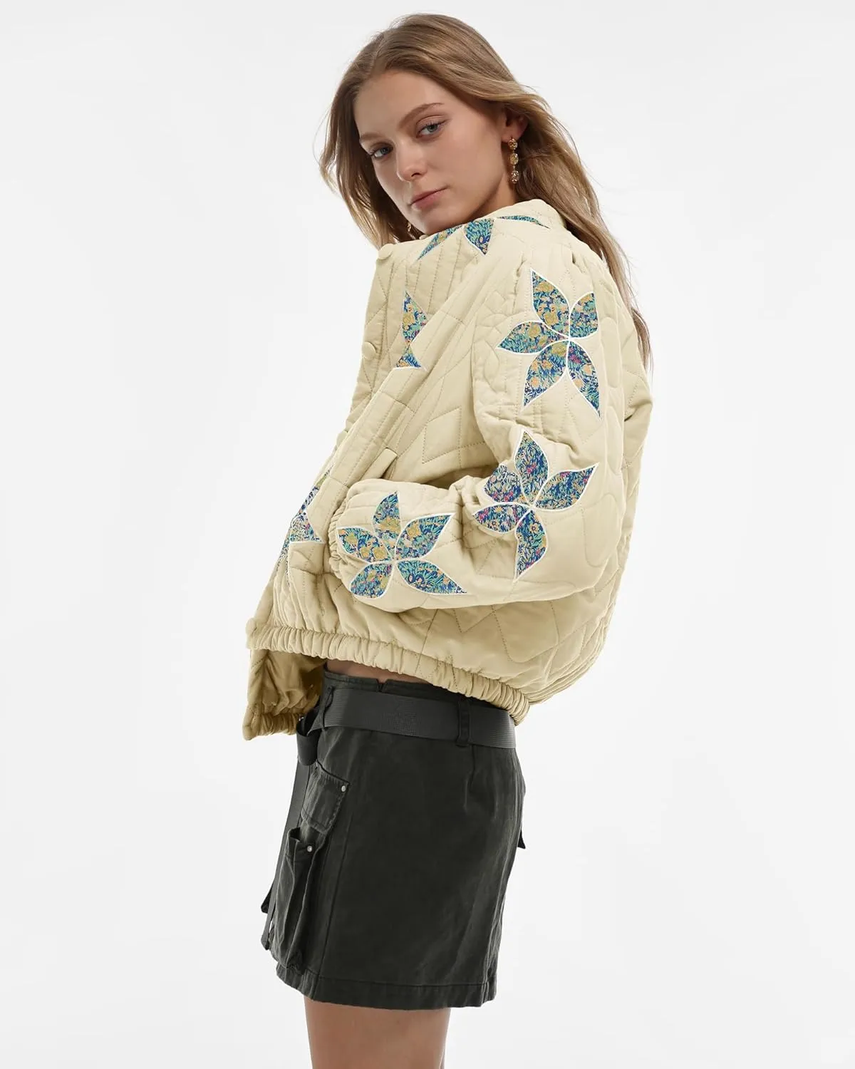 Locachy Women's Casual Cropped Puffer Jacket Lightweight Flower Embroidery Winter Warm Quilted Jacket Coat with Pockets