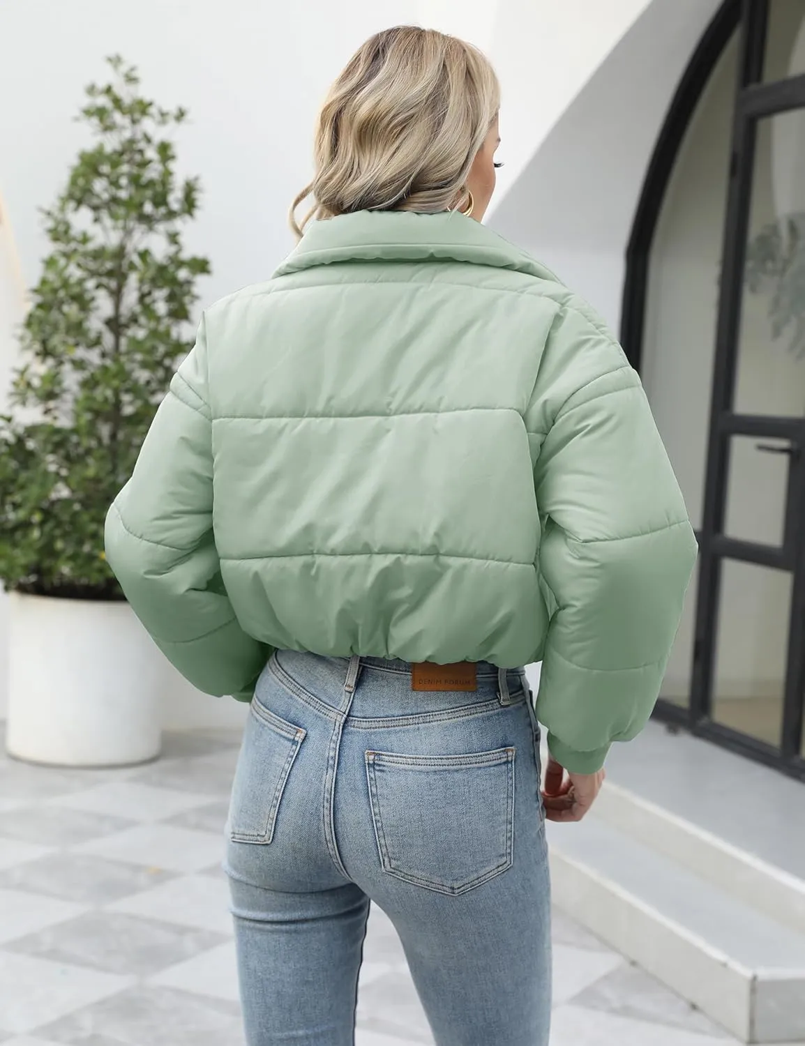 Lumister Womens Lightweight Quilted Jacket Long Sleeve Stand Collar Zipper Cropped Puffer Jacket Coat