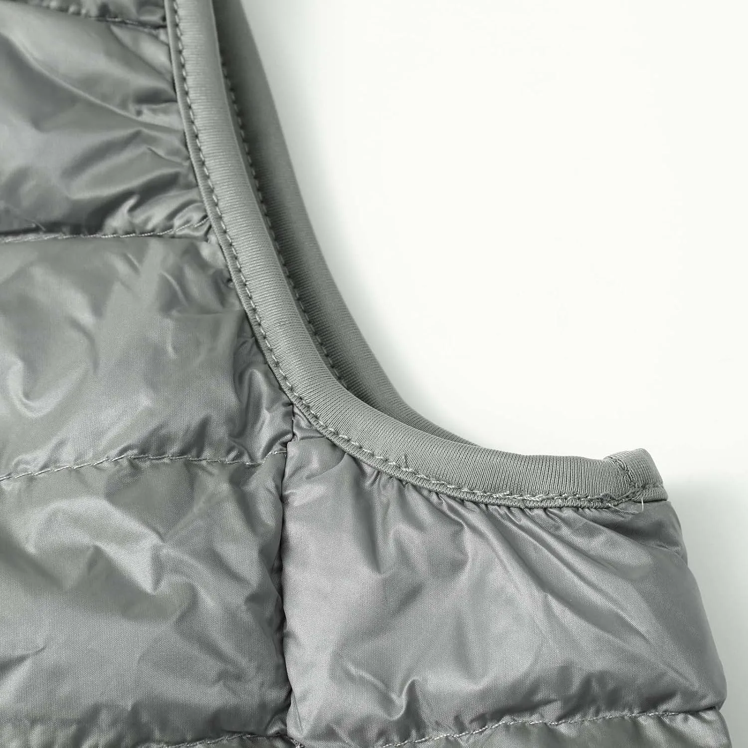 Mens Lightweight Insulated Puffer Vest Stand Collar Sleeveless Puffy Jacket Casual Warm Down Outerwear for Work Travel