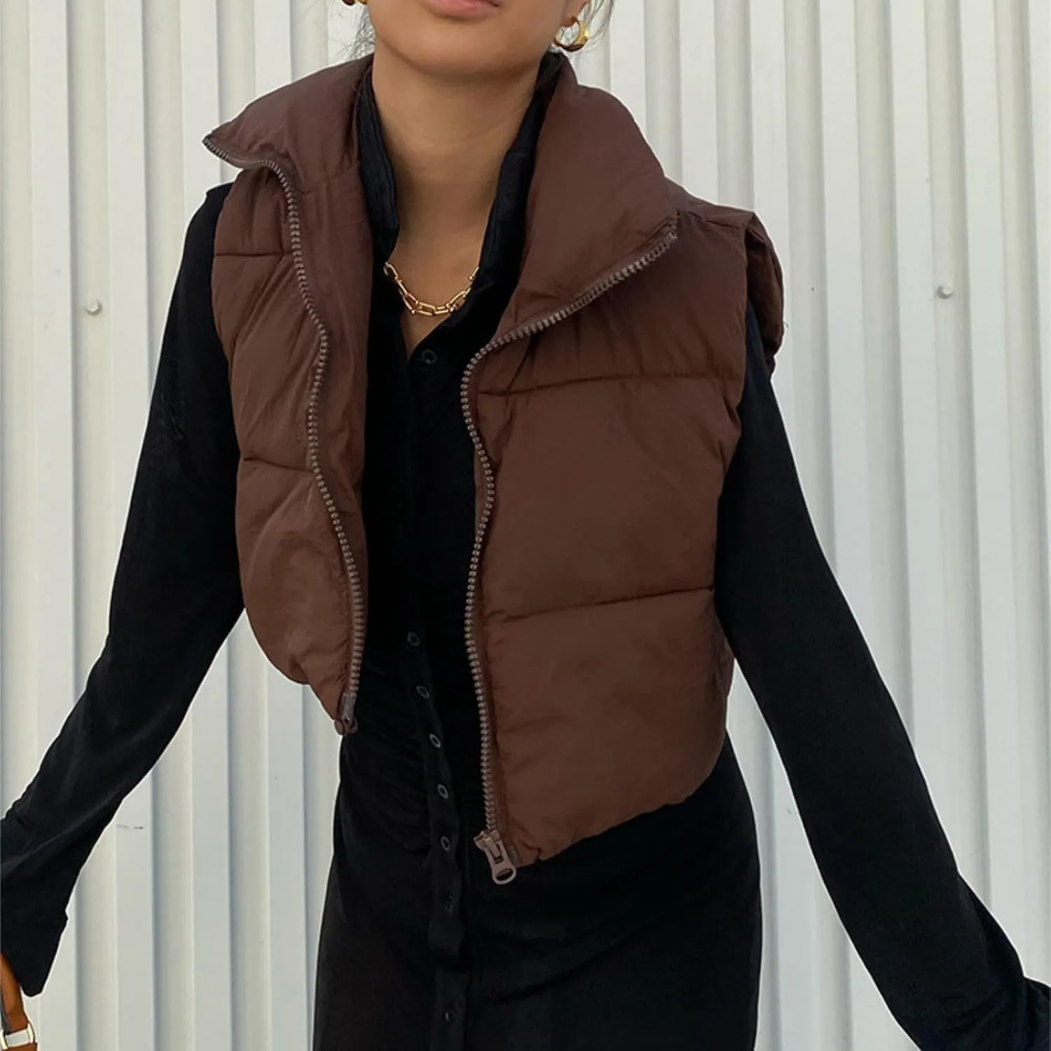 Shiyifa Women's Fashion High Neck Zipper Cropped Puffer Vest Jacket Coat
