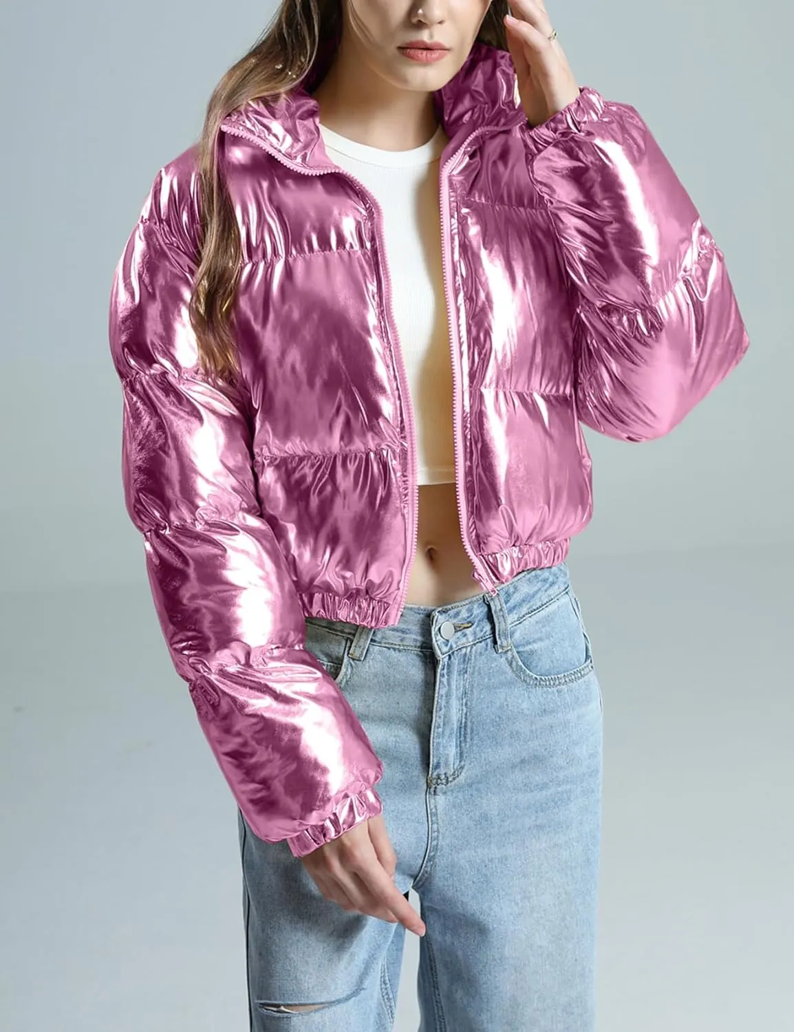 Wyeysyt Women's Metallic Y2K Cropped Puffer Jacket Quilted Shiny Winter Bubble Padded Puffy Jacket Stand Collar Zip Up Coat